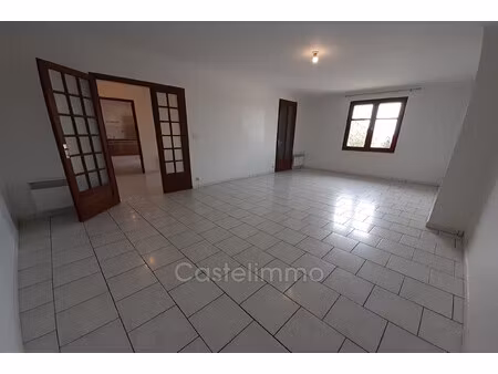 location appartement 4 pièces 129m² lavit 82120
