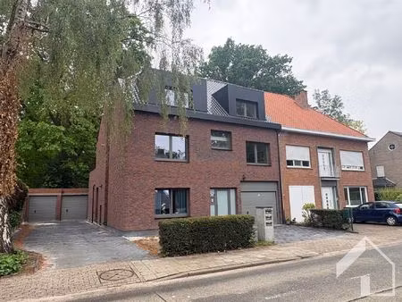 appartement te huur in kapellen met 2 slaapkamers