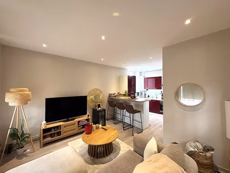 location appartement 3 pièces 52 m² à charleville-mézières (08000)