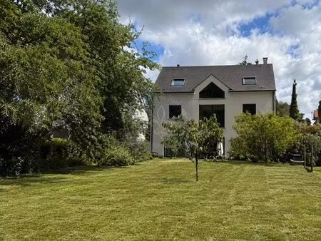 maison de luxe de 172 m2 en vente bois-le-roi  île-de-france