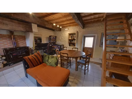 vente maison 5 pièces 95 m² charmes-sur-rhône (07800)