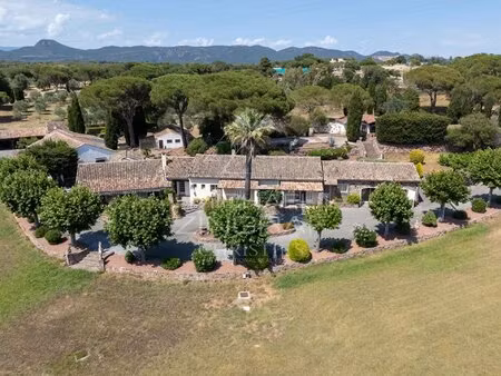 puget-sur-argens  provence-alpes-côte d'azur  france with id 2786954834
