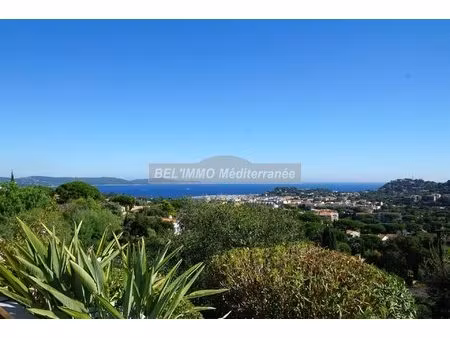 studio-cabine  terrasse vue mer panoramique  parking