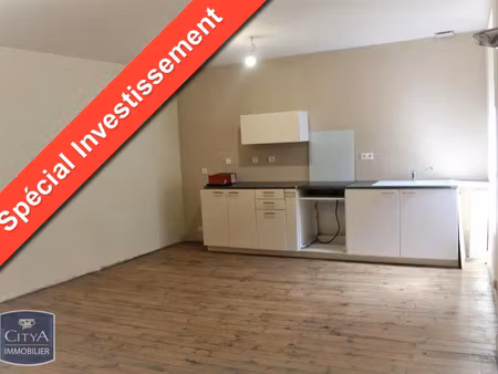 maison à vendre 7 pièces 188 m² - sauxillanges (63) - 48 000€
