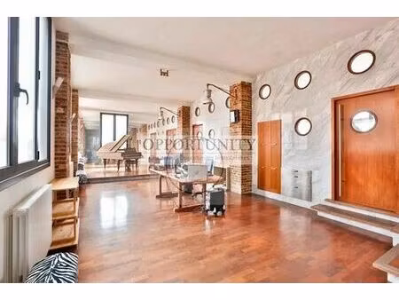 bureau prestigieux de 120 m2 en vente - montreuil  île-de-france