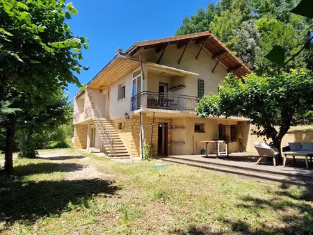 vente maison 6 pièces 90 m² à le bugue (24260)  161 250 €