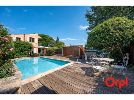 vente maison 5 pièces 124 m² aix-en-provence (13100)