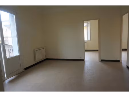 location appartement 3 pièces 50 m² à aix-en-provence (13100)