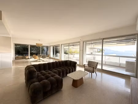 location appartement 4 pièces 170 m² à marseille 7 (13007)