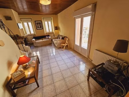 maison de ville avec terrasse et garage