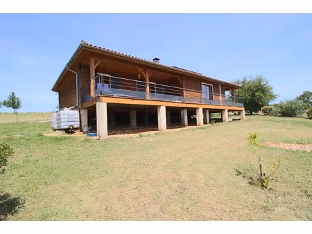 vente maison 4 pièces 105 m² à puy-l'evêque (46700)  189 000 €
