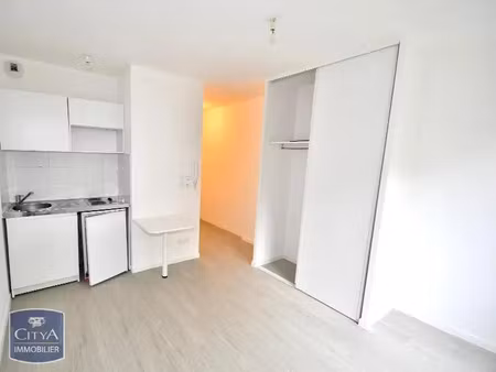 appartement à louer 1 pièce 21 m² - maubeuge (59) - 410€