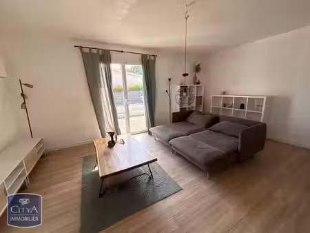 maison à louer 4 pièces 74.19 m² - saint-médard-en-jalles (33) - 1 199€