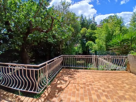 vente appartement 5 pièces 94 m² alès (30100)