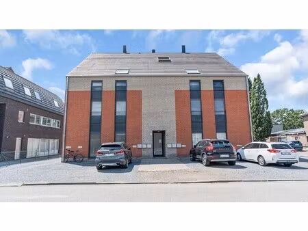 lichtrijk  energiezuinig en instapklaar appartement met riant terras