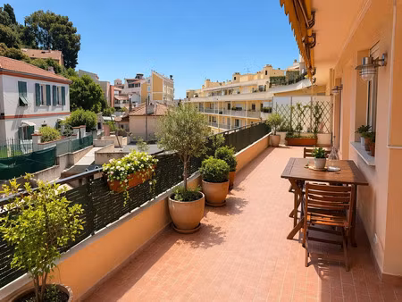 vente appartement 2 pièces 45 m² menton (06500)
