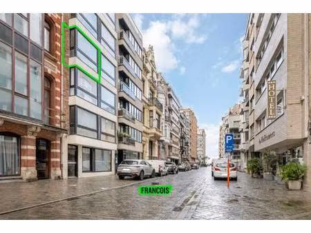 appartement te koop in oostende met 1 slaapkamer