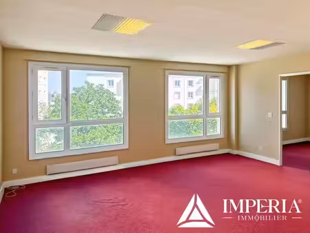 vente bureaux 95 m²