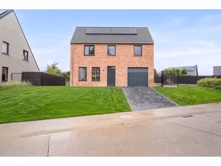 prachtige alleenstaande nieuwbouwwoning te hooglede