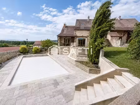 vente maison 7 pièces 213 m² saint-gengoux-le-national (71460)