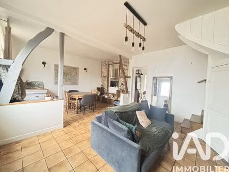 maison à picquigny (80310)