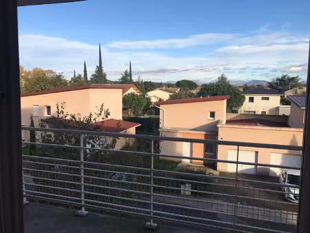 location appartement 3 pièces 57 m² à montélimar (26200)