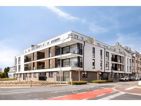 penthouse met heel groot terras nabij het centrum