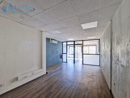location bureaux 60 m²