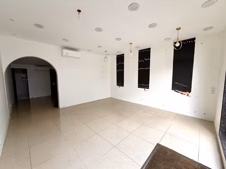 local commercial 40 m2 centre-ville pessac fort potentie
