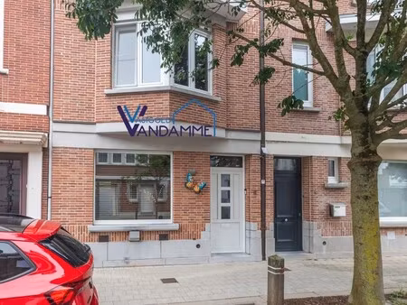 rustig gelegen woning met 3 slaapkamers en tuinterras op een steenworp van het albertpark 