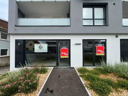 location commerce haguenau 67500 92m²