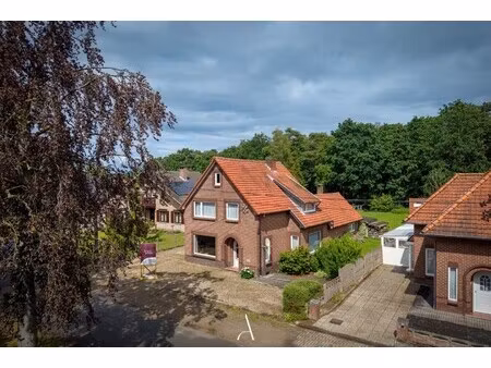 te renoveren woning op 1.106 m²  met bosrijk uitzicht op toplocatie in schootsheide (neero