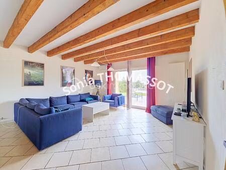 maison de 200 m² à samerey