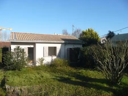 location appartement 1 pièce 17m² le bouscat 33110