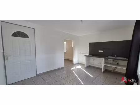 location appartement 1 pièce 27m² arles 13200