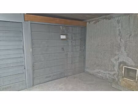 location parking cavalaire sur mer 83240