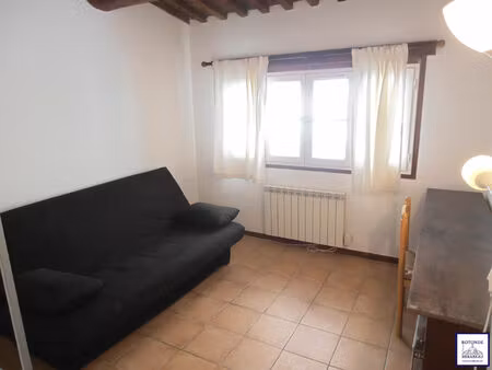 location appartement 1 pièce 19m²