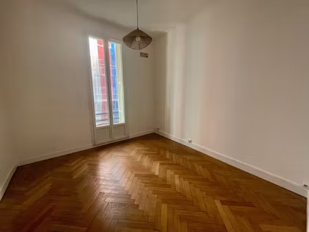 location appartement 1 pièce 30m² nice 06300
