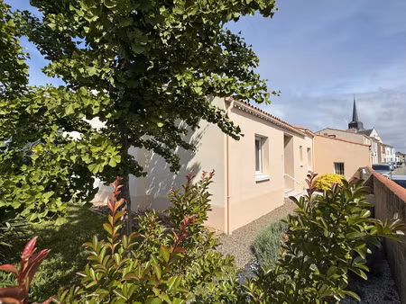 odette - maison de 141 m2 sur un terrain de 605 m2 avec dépendance