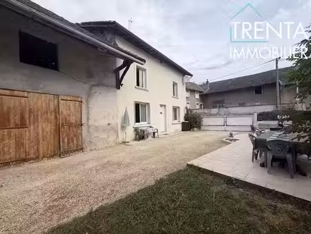 vente maison 5 pièces 115 m² à châbons (38690)  227 000 €