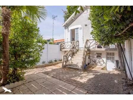 vente maison 5 pièces 42 m² fouras (17450)