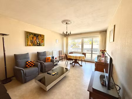 vente appartement 4 pièces  76.00m²  saint
