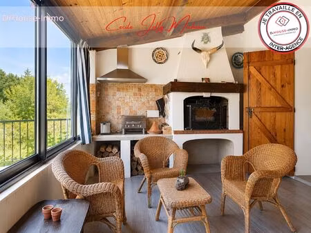 maison familiale - 244 m² habitables - 6 chambres - véranda avec cheminée - atelier 60 m² 