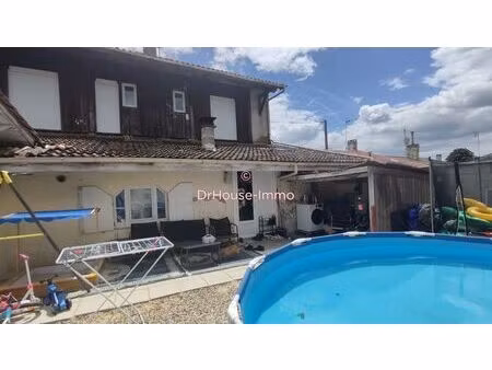 saint maixant  ensemble immobilier  2 logements  6 chambres