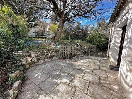 lalbenque  maison de village 3 pièces avec terrasse et jardin