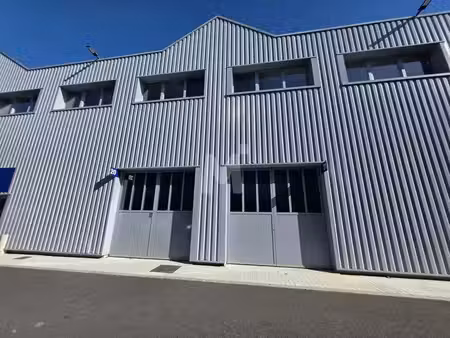location local d’activités vaux-le-pénil 77000 75m² à 3055m²