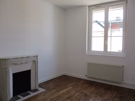 location appartement 3 pièces 67m² reims 51100