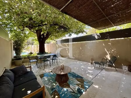 maison avec piscine proche du centre-ville de saint-rémy-de-pro