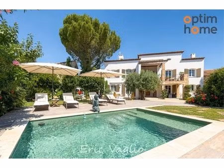 trets à 20 mn d'aix-en-provence - vente villa t9 de 312 m2 sur un terrain de 1380 m2 avec.