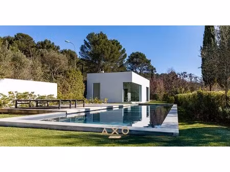 le tholonet - au pied de la sainte victoire - maison d'architecte - vue - piscine - jardin
